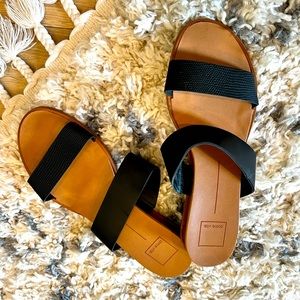 Dolce Vita Sandals - Black & Tan Size 10